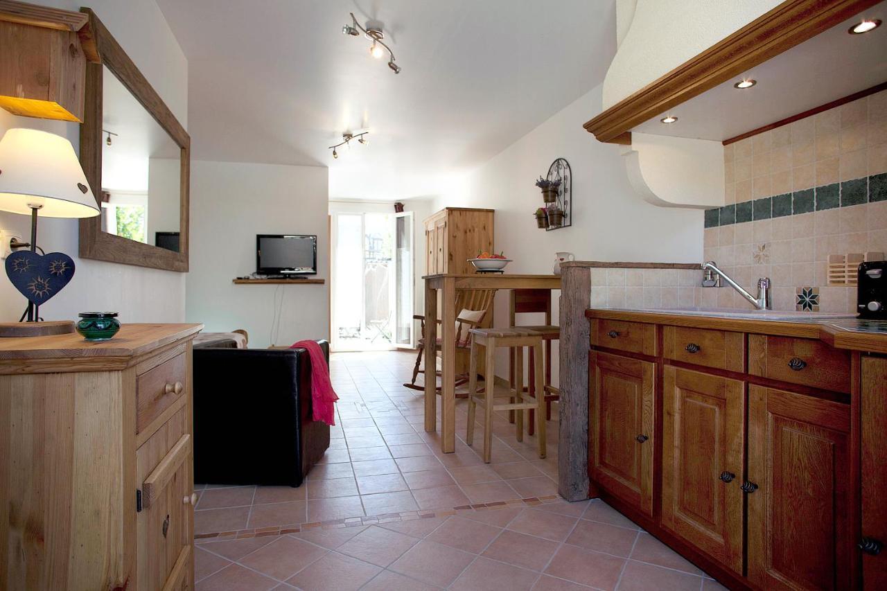 Appart hôtel STUDIHOTEL Palaiseau Plateau Saclay Extérieur photo