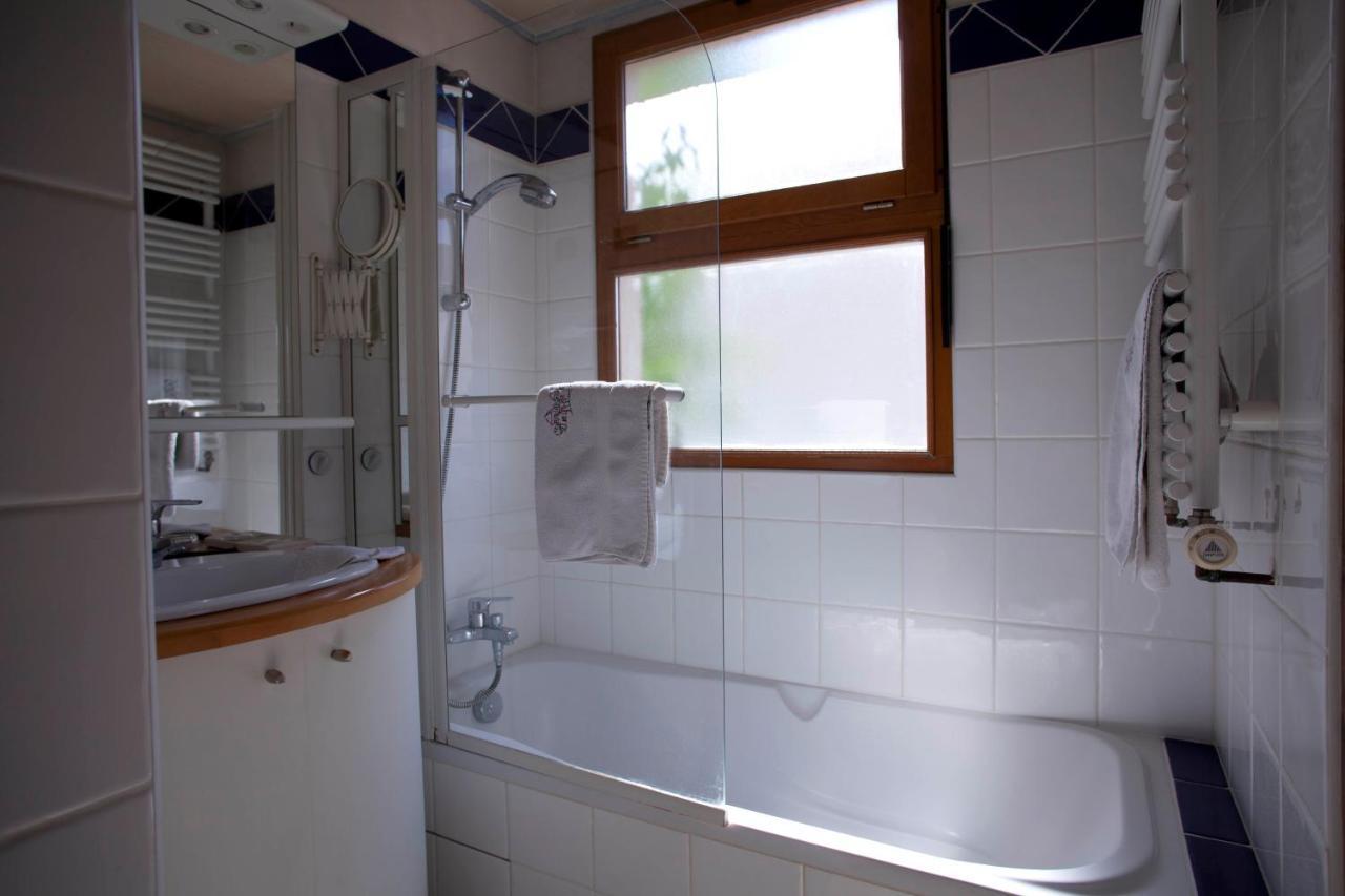 Appart hôtel STUDIHOTEL Palaiseau Plateau Saclay Extérieur photo