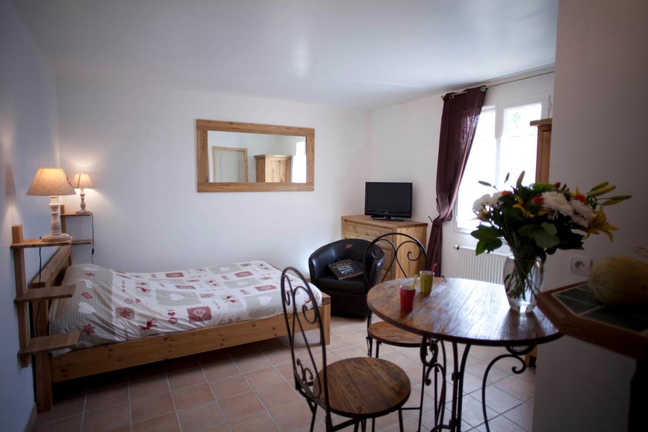 Appart hôtel STUDIHOTEL Palaiseau Plateau Saclay Extérieur photo